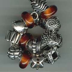 chamilia charm bracelets beads